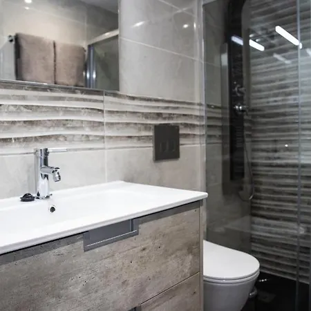 Grandes Playas 아파트 *